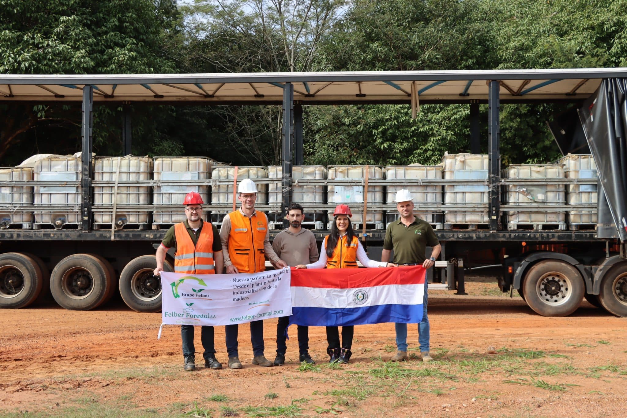 Nueva oferta forestal: concretan la primera exportación de resina de pino al Brasil