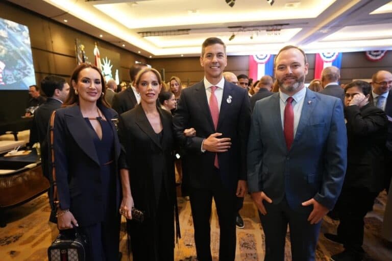 MADES acompañó la conmemoración por los 250 años de la Independencia de los Estados Unidos